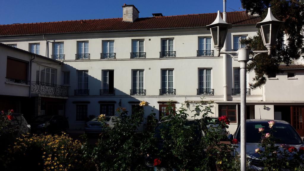 ורסאי Hotel Du Cheval Rouge מראה חיצוני תמונה