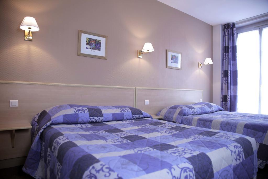 ורסאי Hotel Du Cheval Rouge מראה חיצוני תמונה